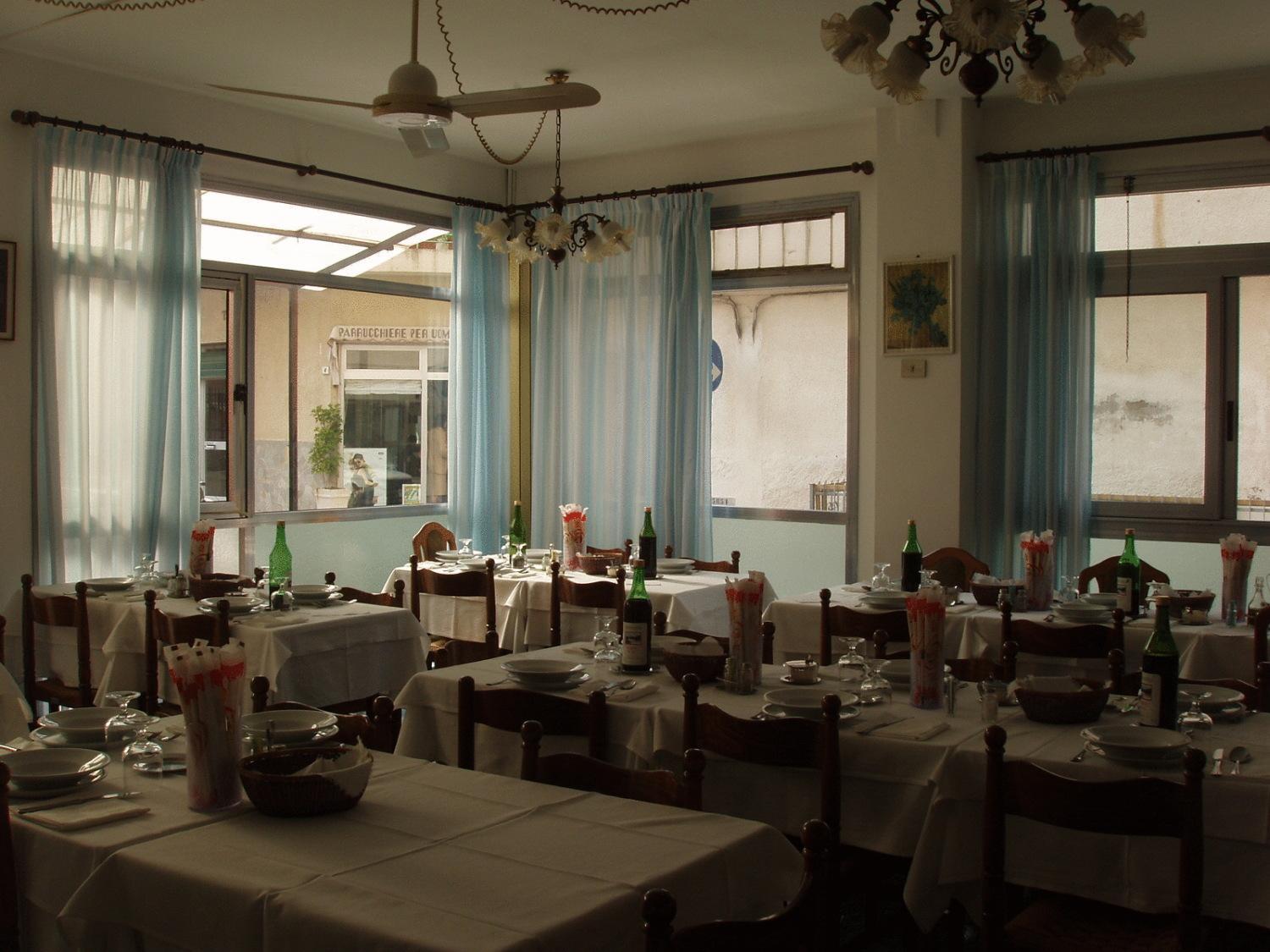 Hotel Aquilia Лаїгуелья Екстер'єр фото