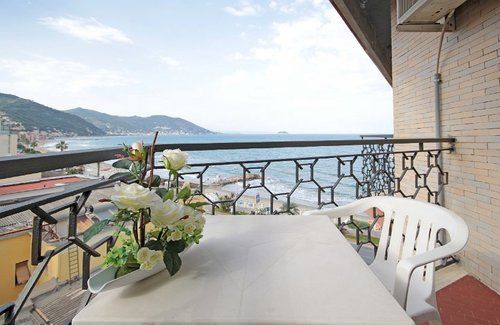 Hotel Aquilia Лаїгуелья Екстер'єр фото
